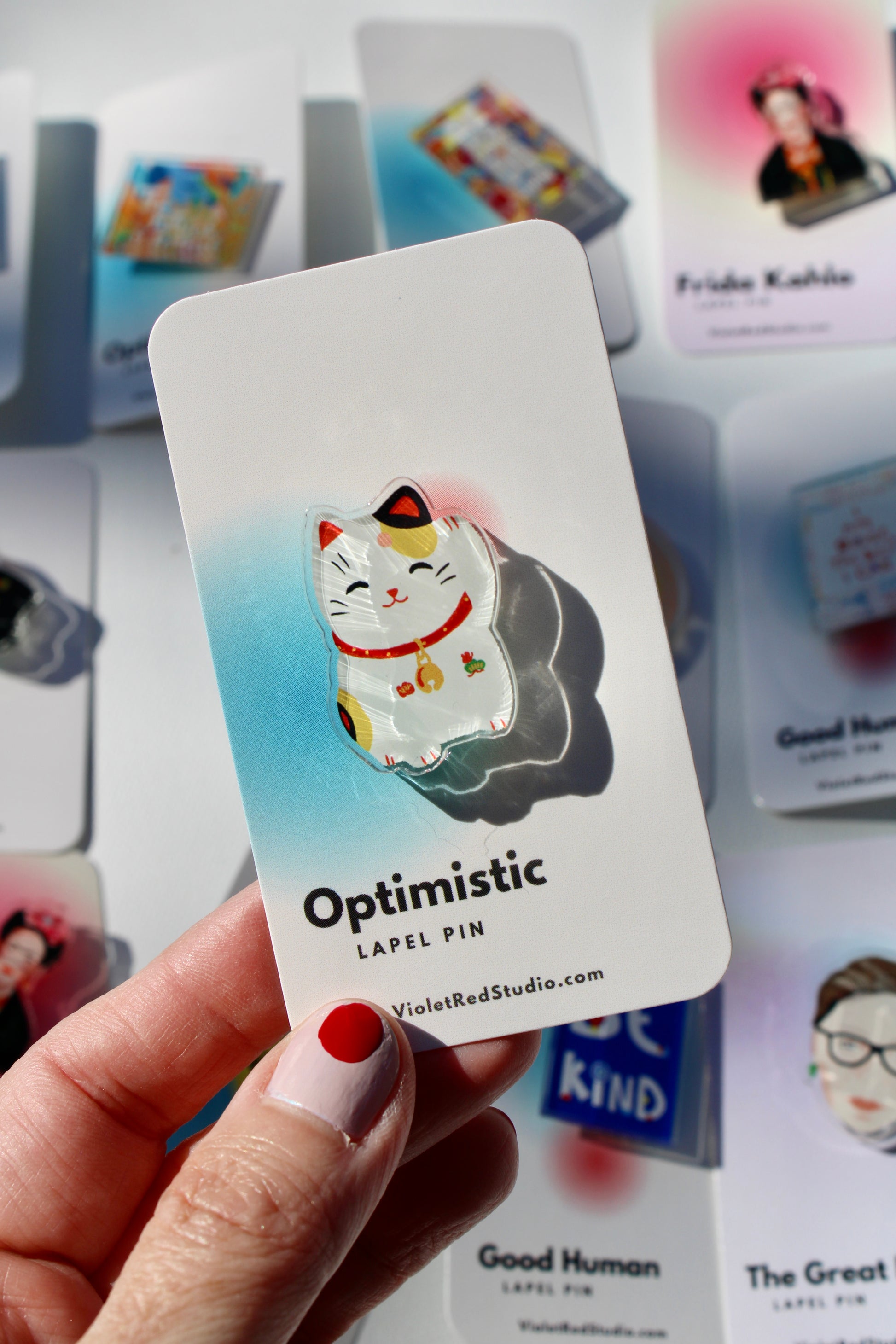 Maneki Neko Lapel Pin - VIOLETREDSTUDIO